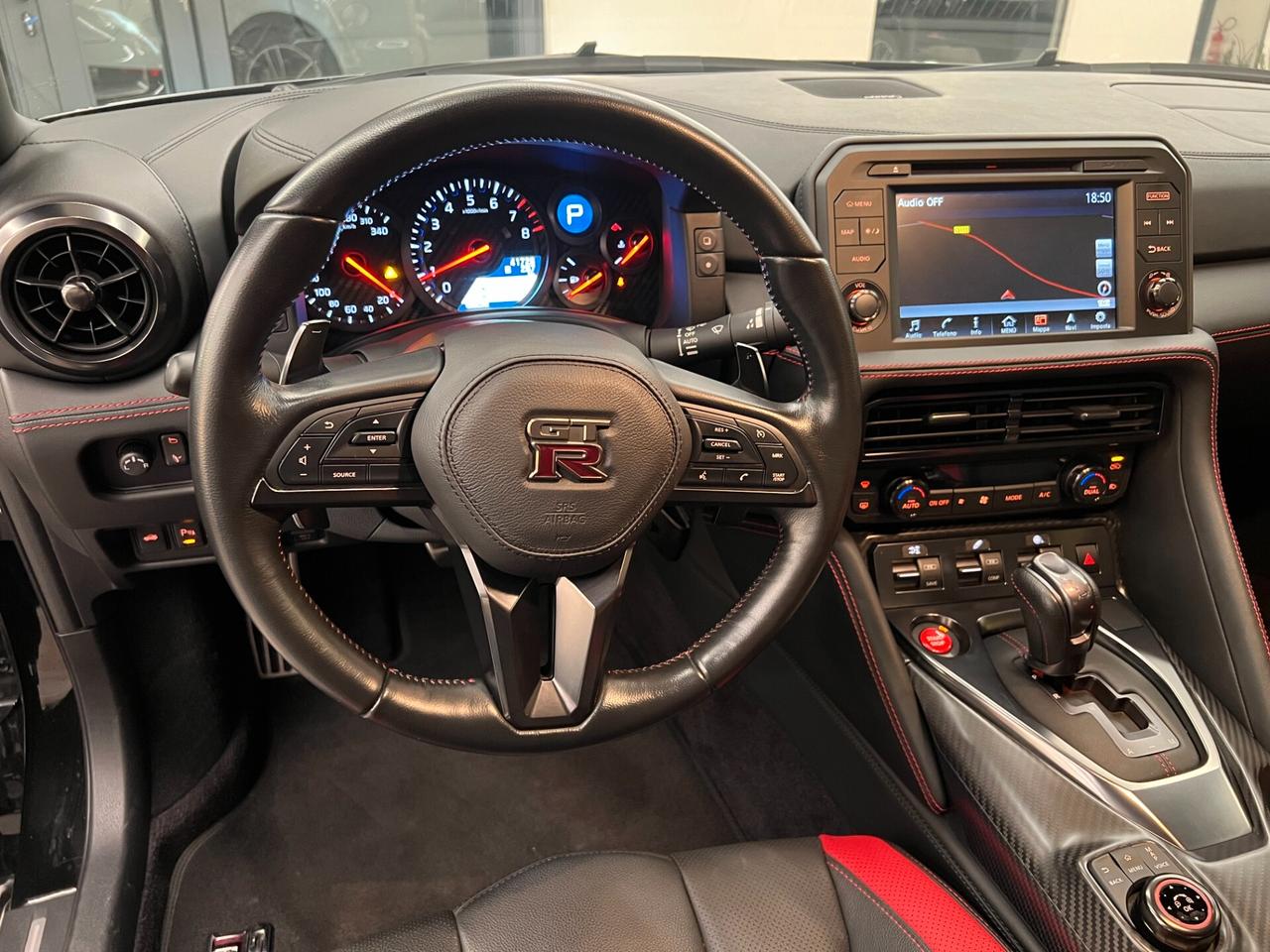 Nissan GT-R 3.8 V6 Black