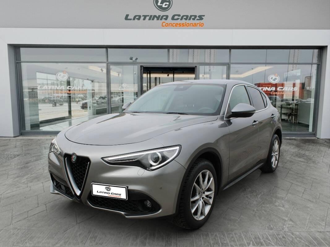 Alfa Romeo Stelvio 2.2 t Executive Q4 210cv con Telecamera e CarPlay
