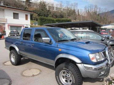 NISSAN NAVARA DOUBLE CAB NEOPATENTATI