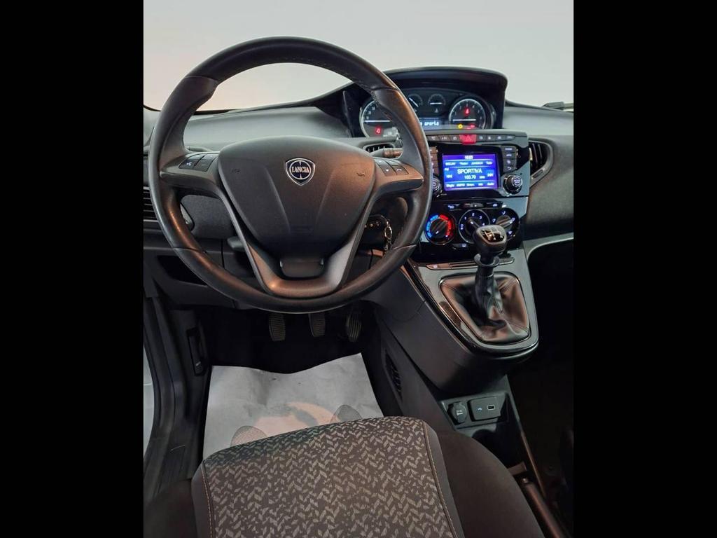 Lancia Ypsilon 5 Porte 1.2 Ecochic Elefantino