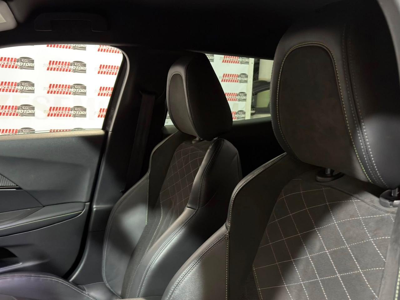 Peugeot 2008 BlueHDi 130 S&S EAT8 GT