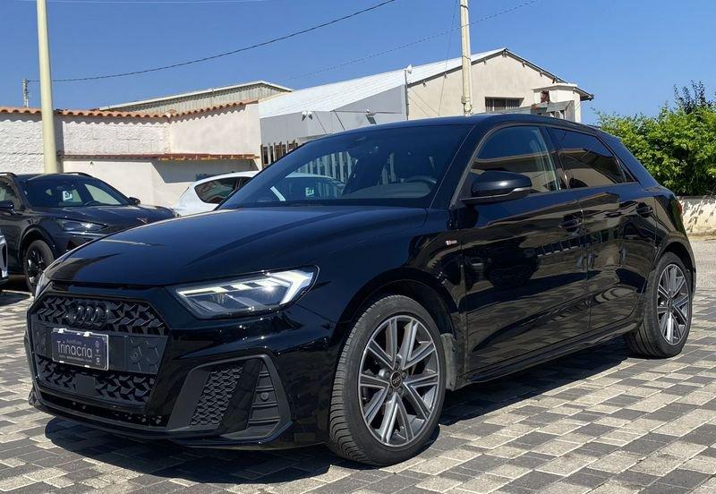 Audi A1 SPB S Line interno ed esterno 1.0 TFSI 110CV S-Tronic quattro 30