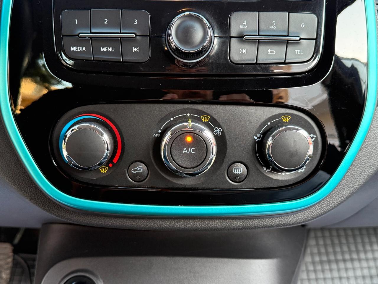 Renault Captur 1.5 dCi 90CV S&S LED Zen - 2016