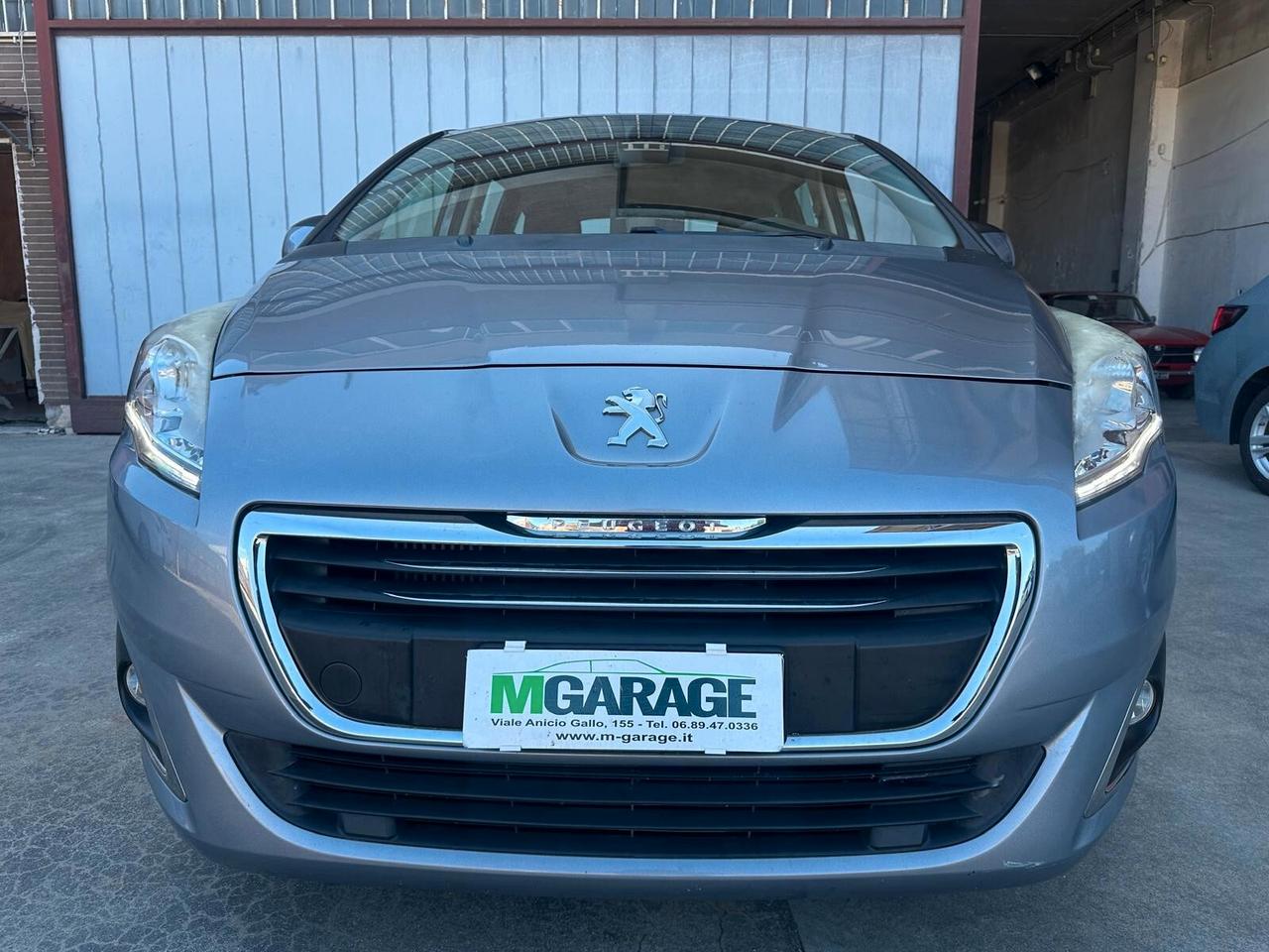 Peugeot 5008 1.6 HDi 115CV Business 7 POSTI