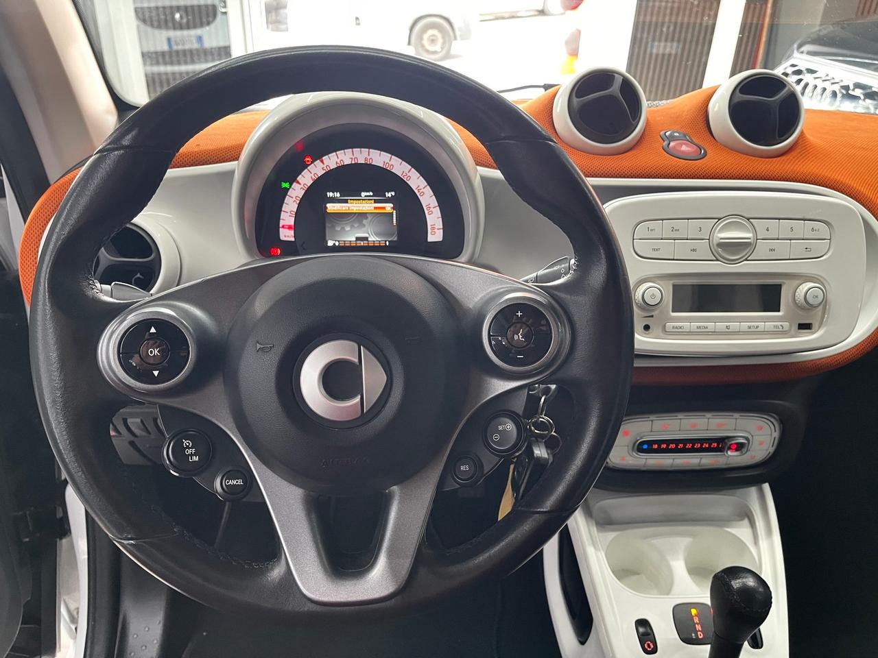 Smart ForTwo 70 1.0 Passion Fari Led VETTURA AZIENDALE PRONTA CONSEGNA VISIBILE IN SEDE !!!