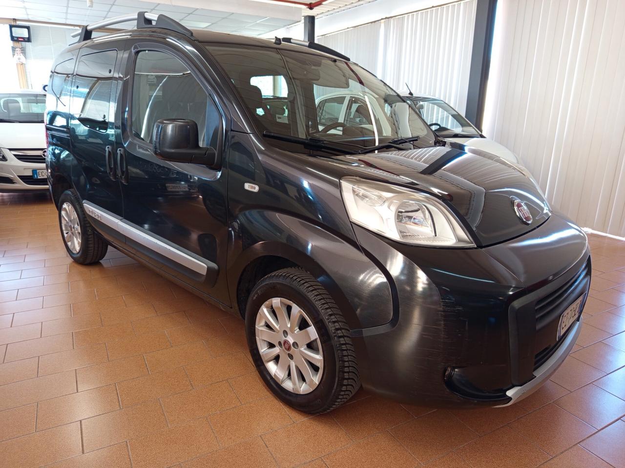 Fiat Qubo 1.3 MJT 75 CV Trekking