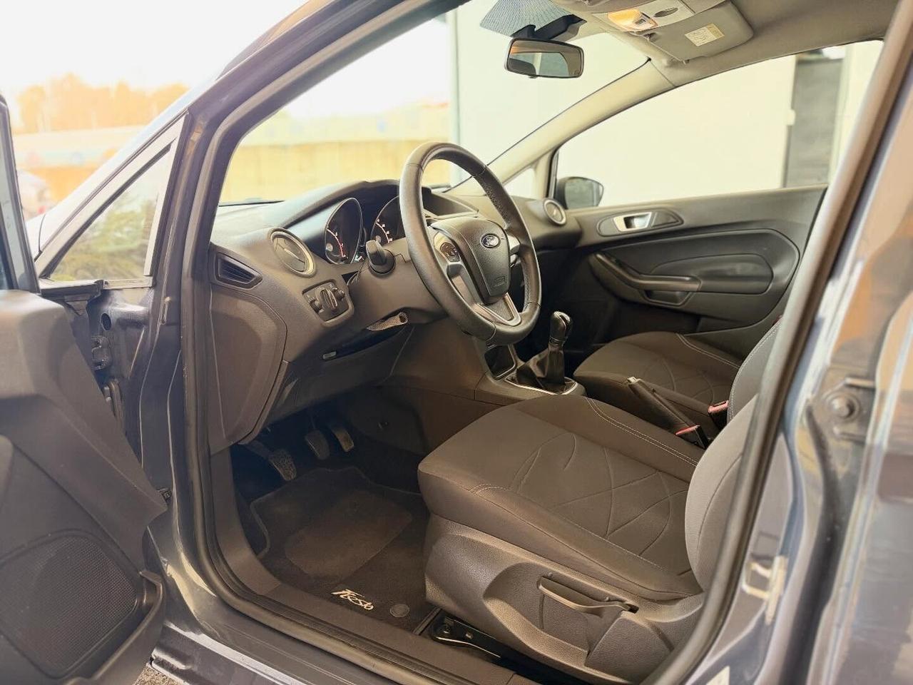 Ford Fiesta 1.2 60CV 5 porte Titanium