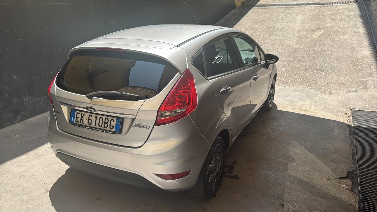 Ford Fiesta 1.2 82 CV 5 porte Titanium