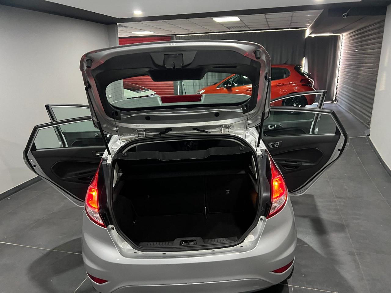 Ford Fiesta Plus 1.5 TDCi 75CV EURO6 UNICO PROPRIETARIO