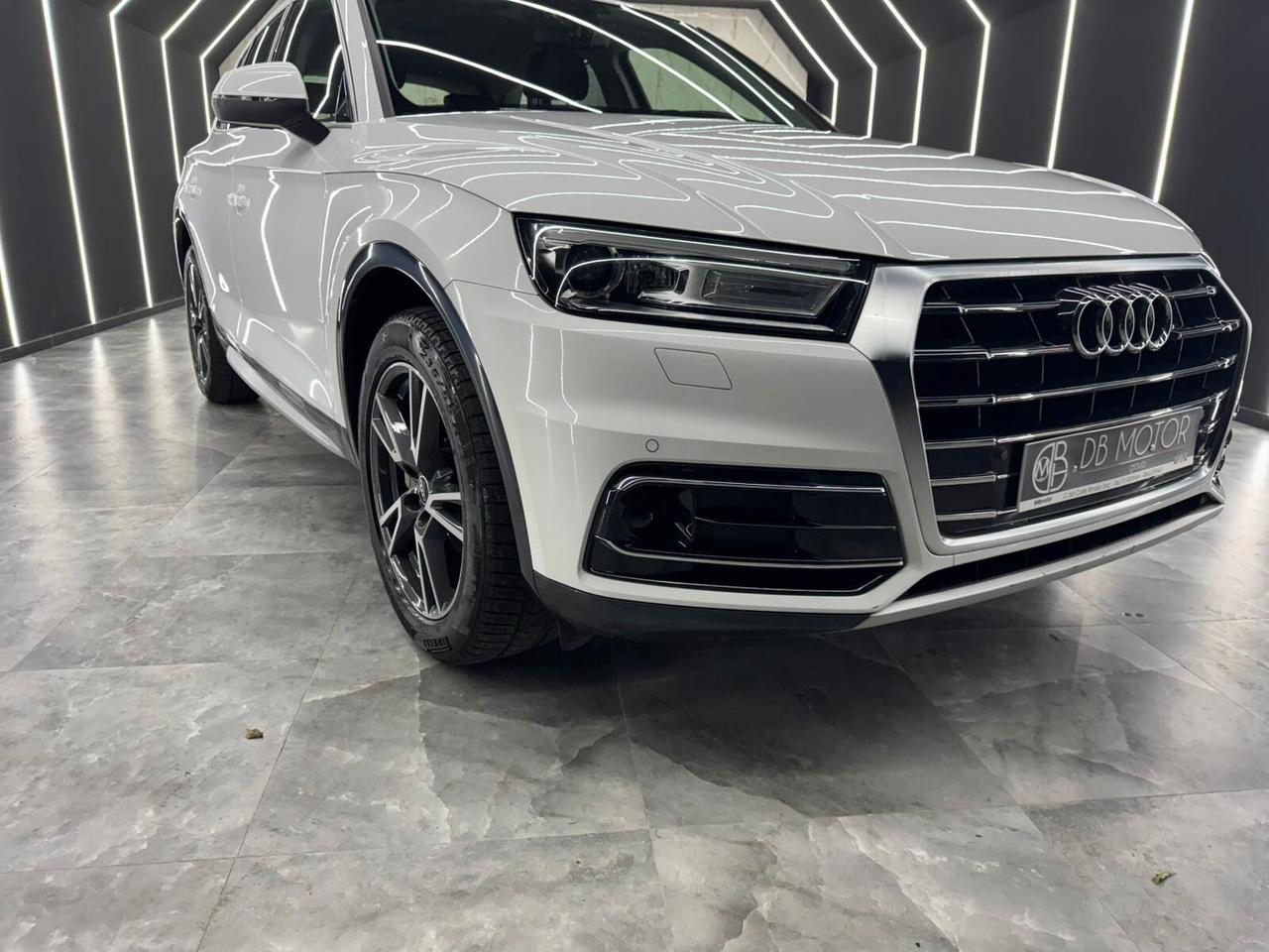 Audi Q5 Q5 II 2017 30 2.0 tdi mhev 136cv s-tronic