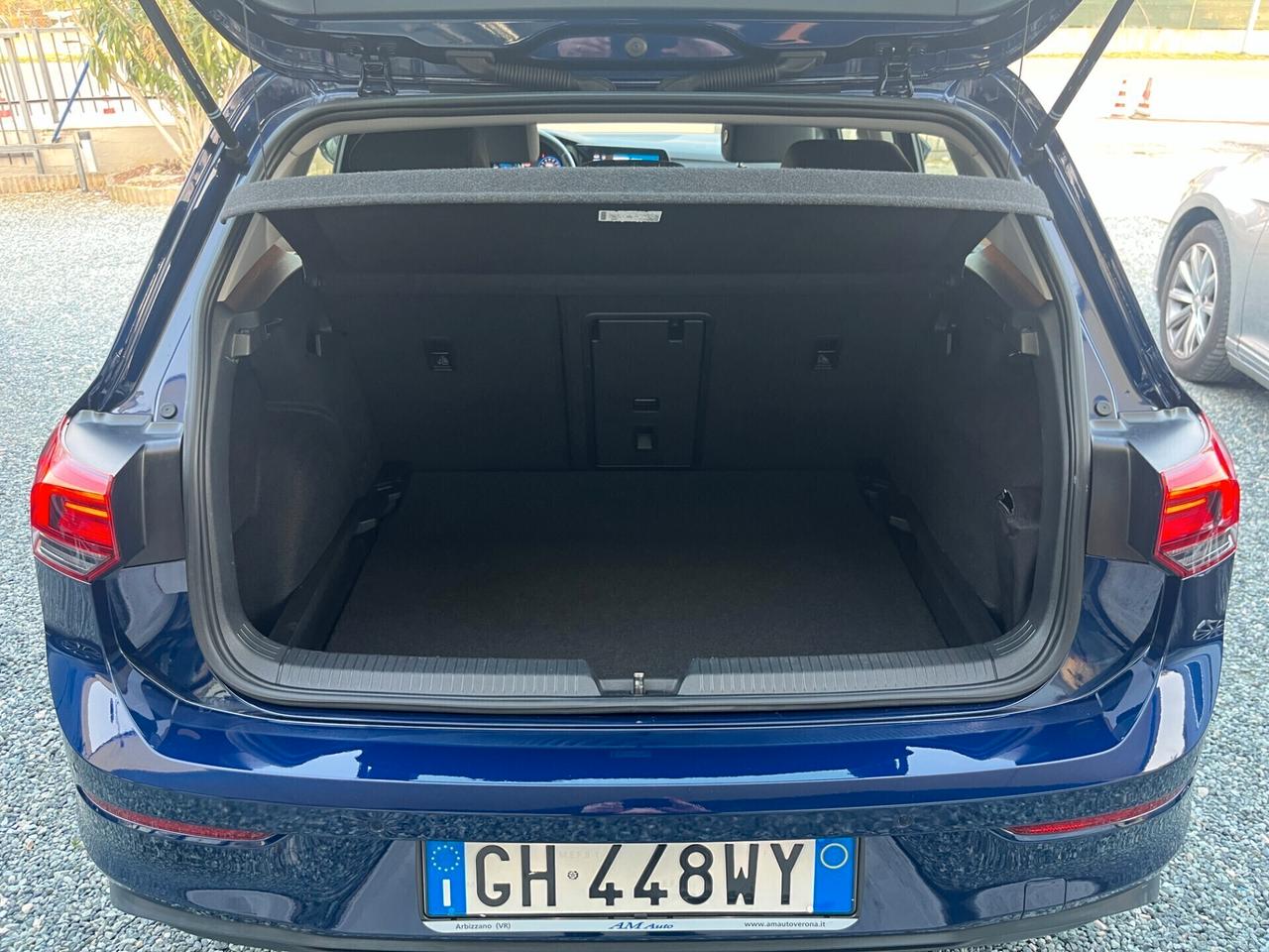 Volkswagen Golf 2.0 TDI DSG Life 02/2022 KM 81156