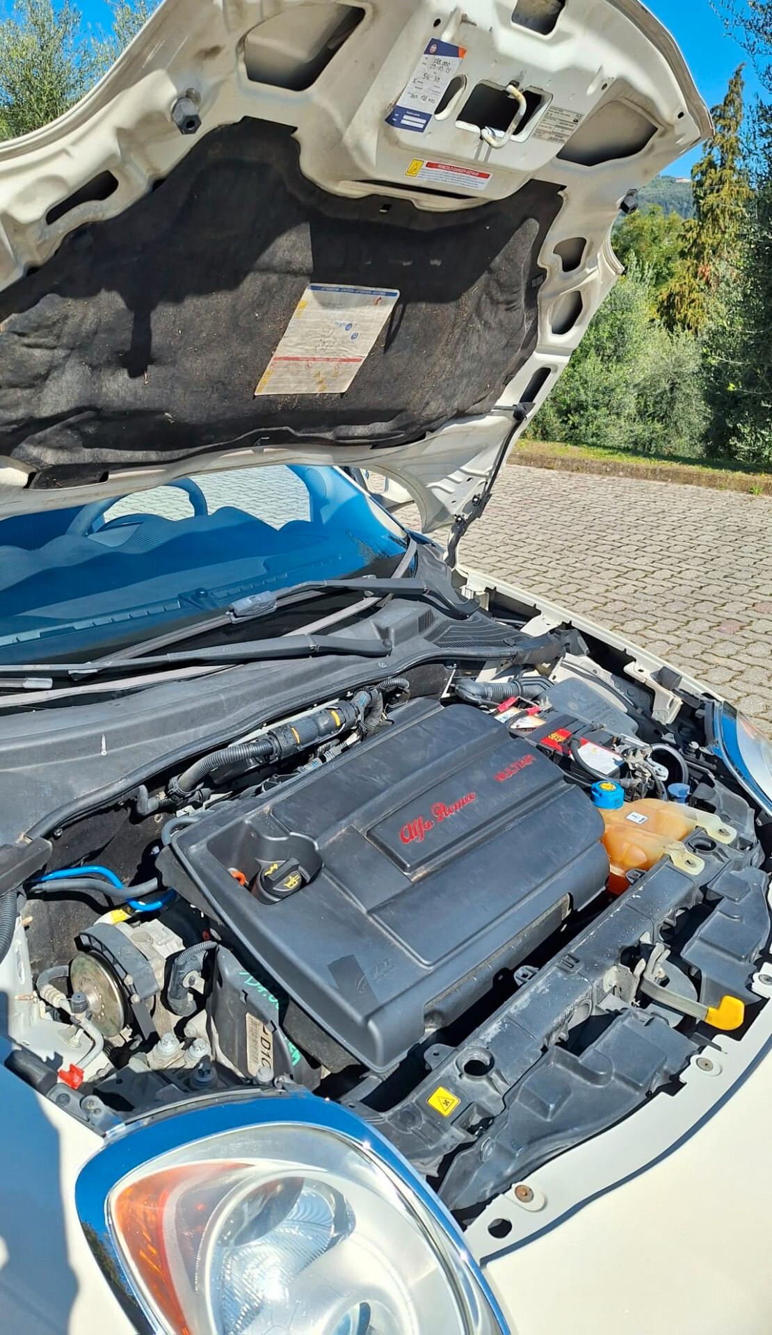 Alfa Romeo MiTo 1.4 benzina - 105cv - Tagliandata - Gomme Nuove