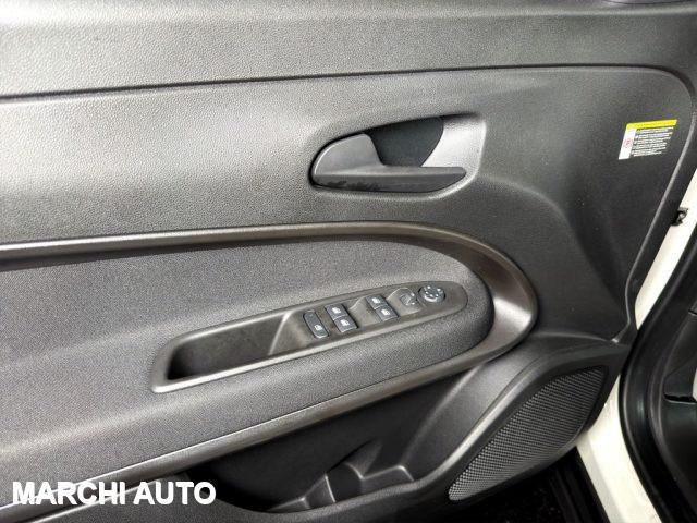 FIAT 600 Hybrid 110 CV DCT MHEV (Pack Comfort)