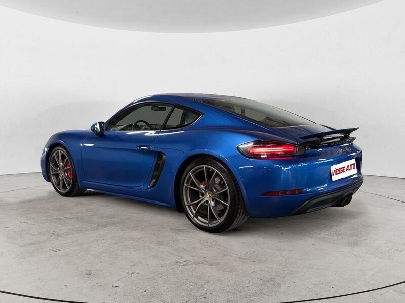 Porsche 718 Cayman S