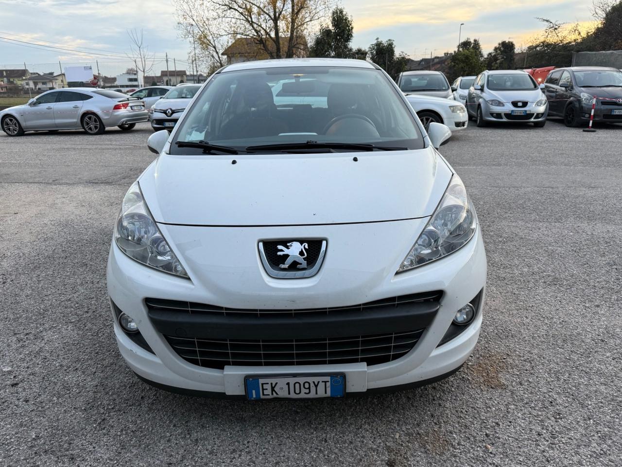 Peugeot 207 1.4 VTi 95CV 5p. Active