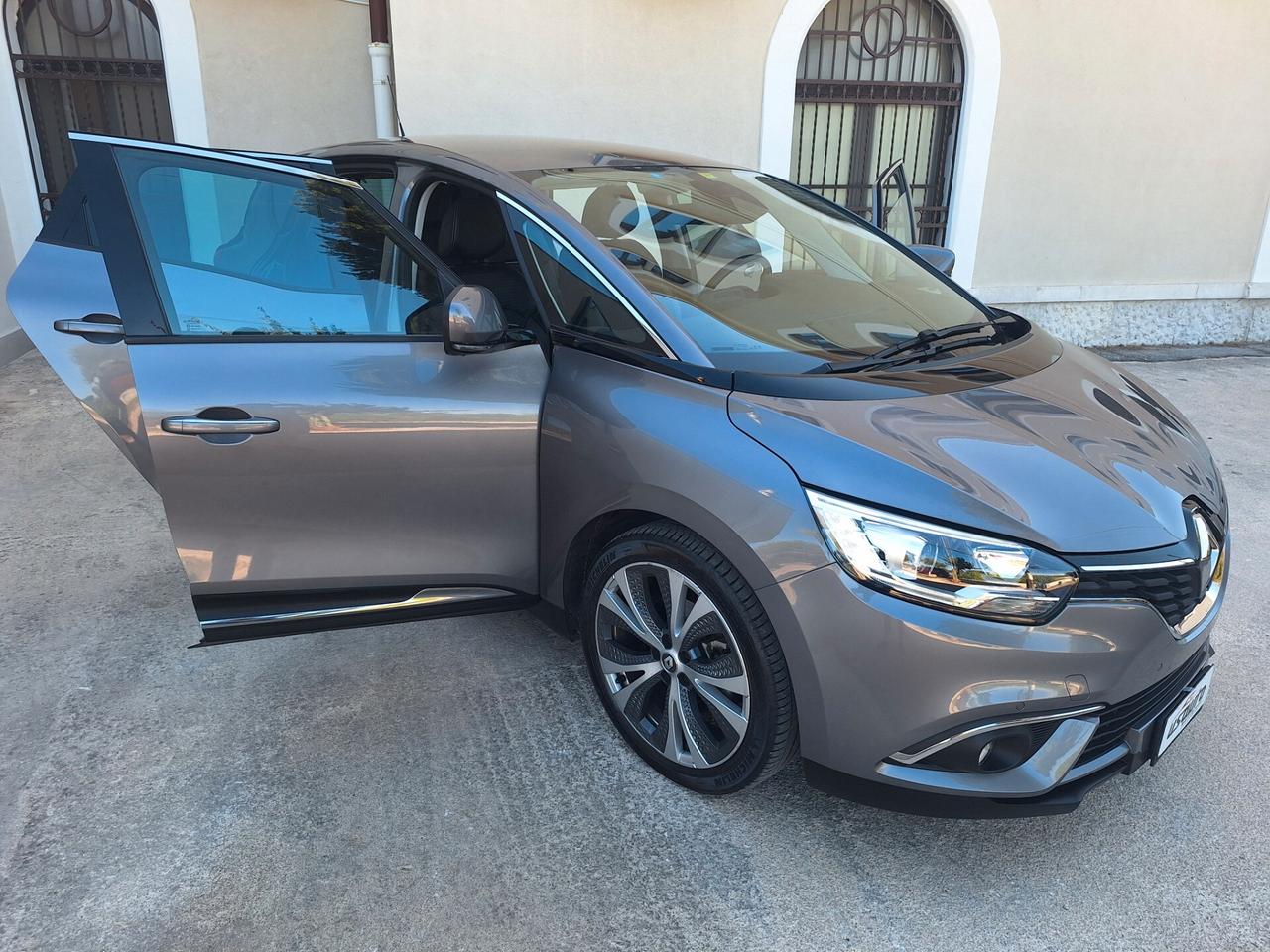 Renault Scenic Scénic 1.5 dCi NAVI PELLE 2017