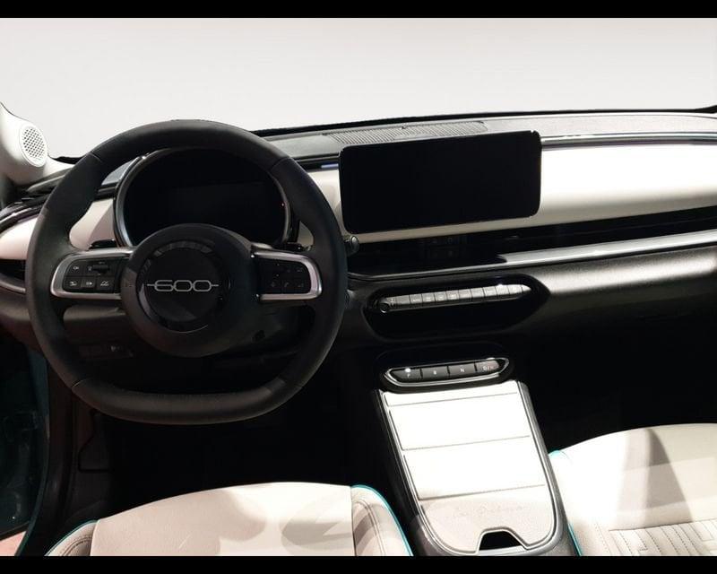 FIAT 600 (2023-->) Hybrid 100 CV DCT MHEV La Prima