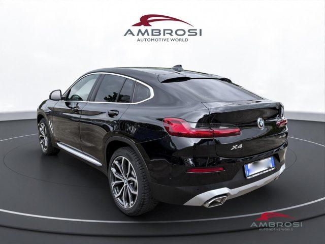 BMW X4 xdrive20d mhev 48V auto