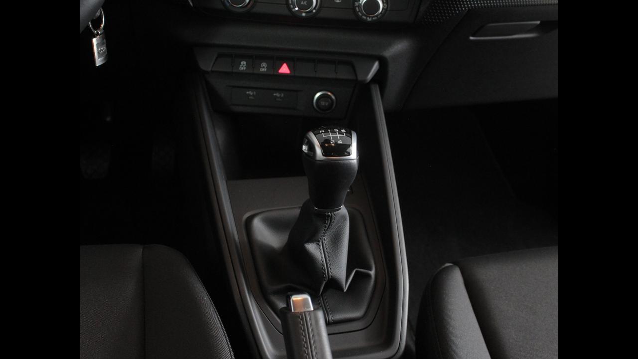 AUDI A1 II 2019 Sportback - A1 Sportback 25 1.0 tfsi