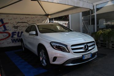 Mercedes-benz GLA 200 GLA 200 CDI Automatic 4Matic Sport