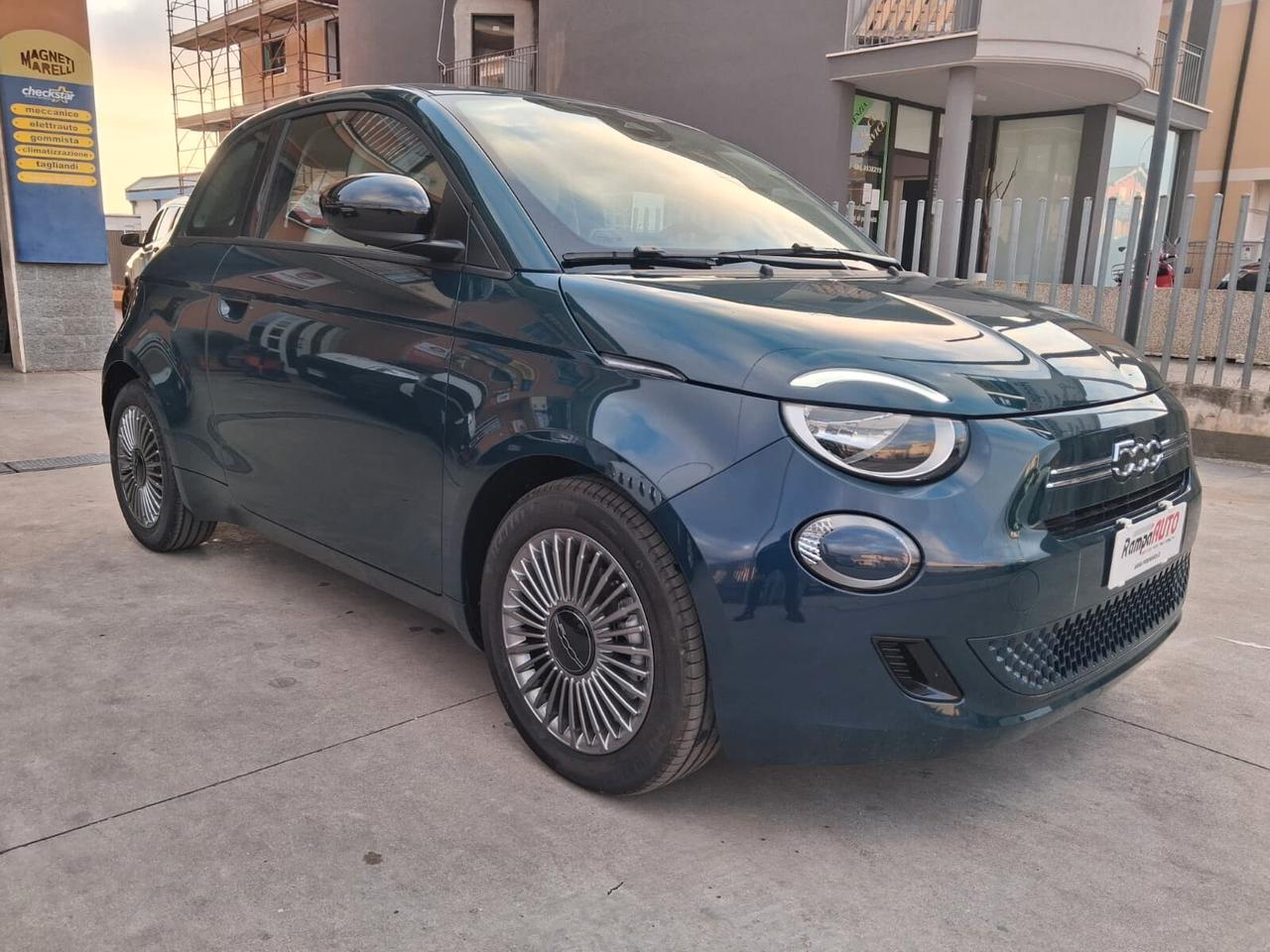 Fiat 500 Berlina Hybrid Icon KM0
