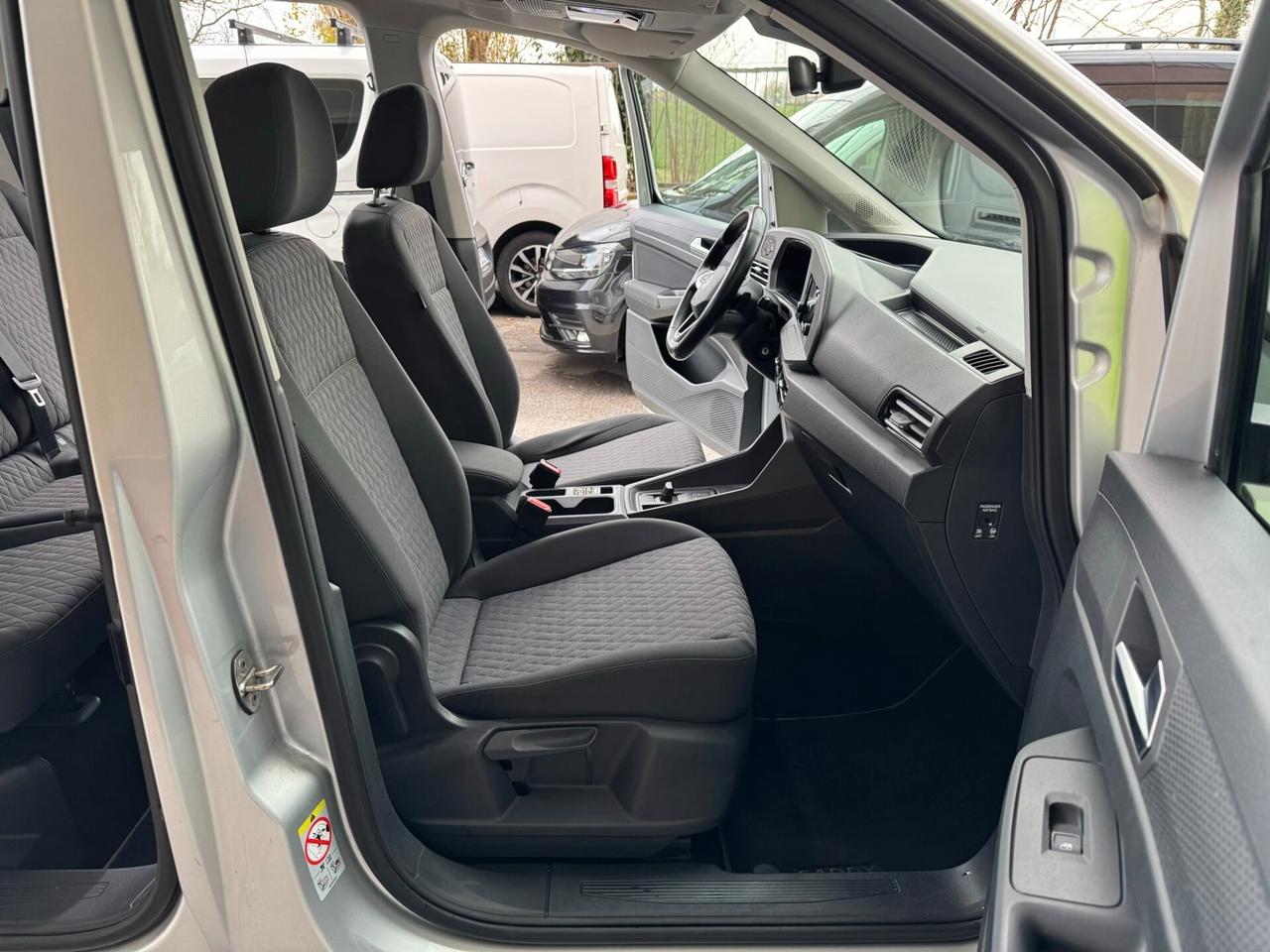 Volkswagen Caddy 2.0TDI DSG LIFE AUTOCARRO GAR24ME