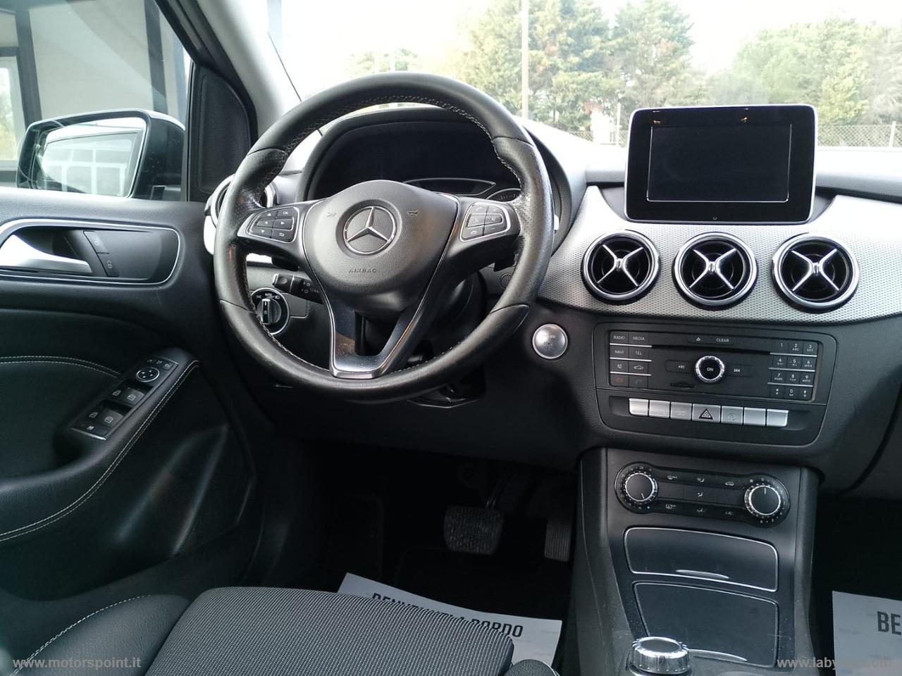 MERCEDES-BENZ B 200 CDI Automatic Premium