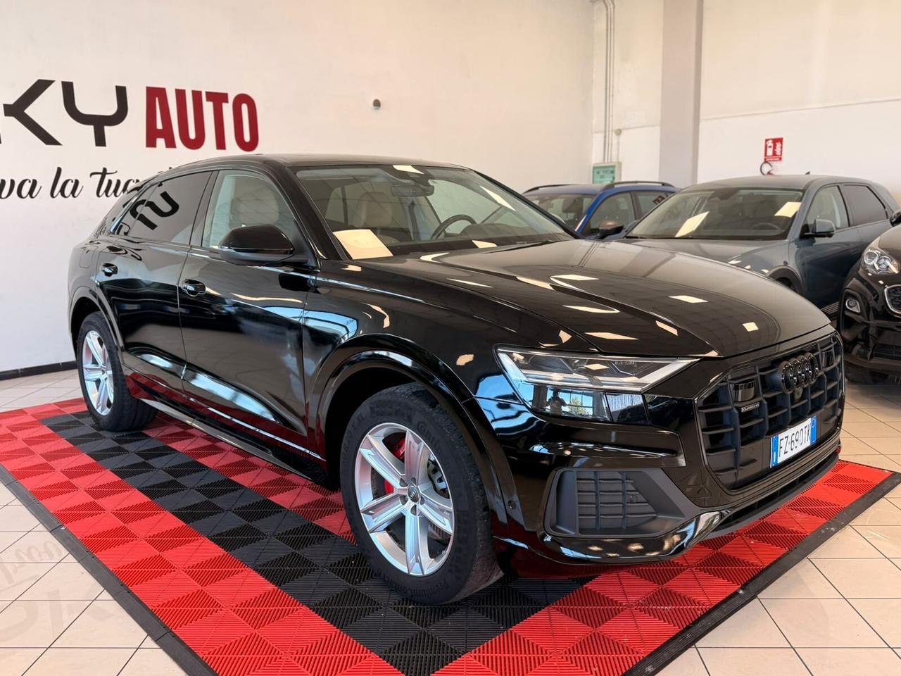 Audi Q8 50 TDI 286 CV quattro tiptronic