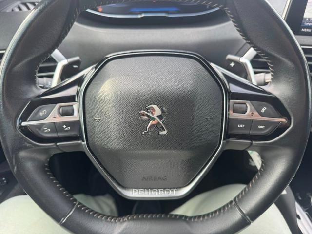 PEUGEOT 3008 BlueHDi 130 S&S ALLURE