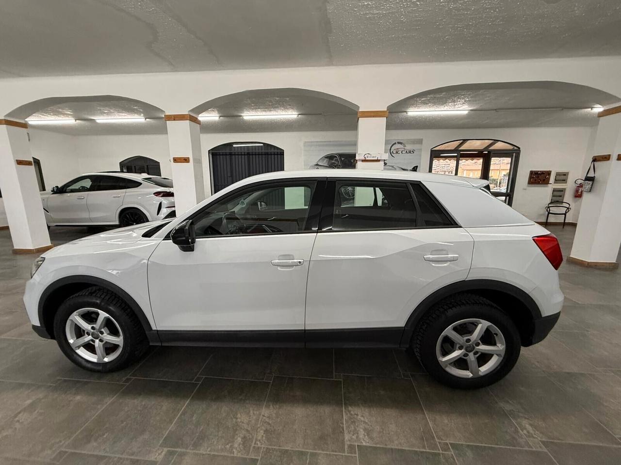 Audi Q2 30 TDI Business