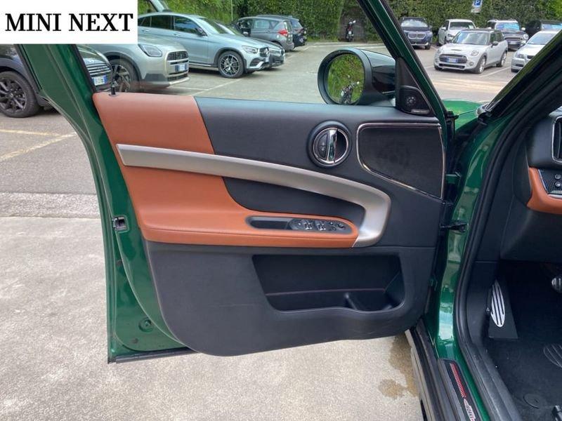 MINI Mini Countryman F60 MINI COUNTRYMAN 2.0 JCW ESSENTIAL AUTO