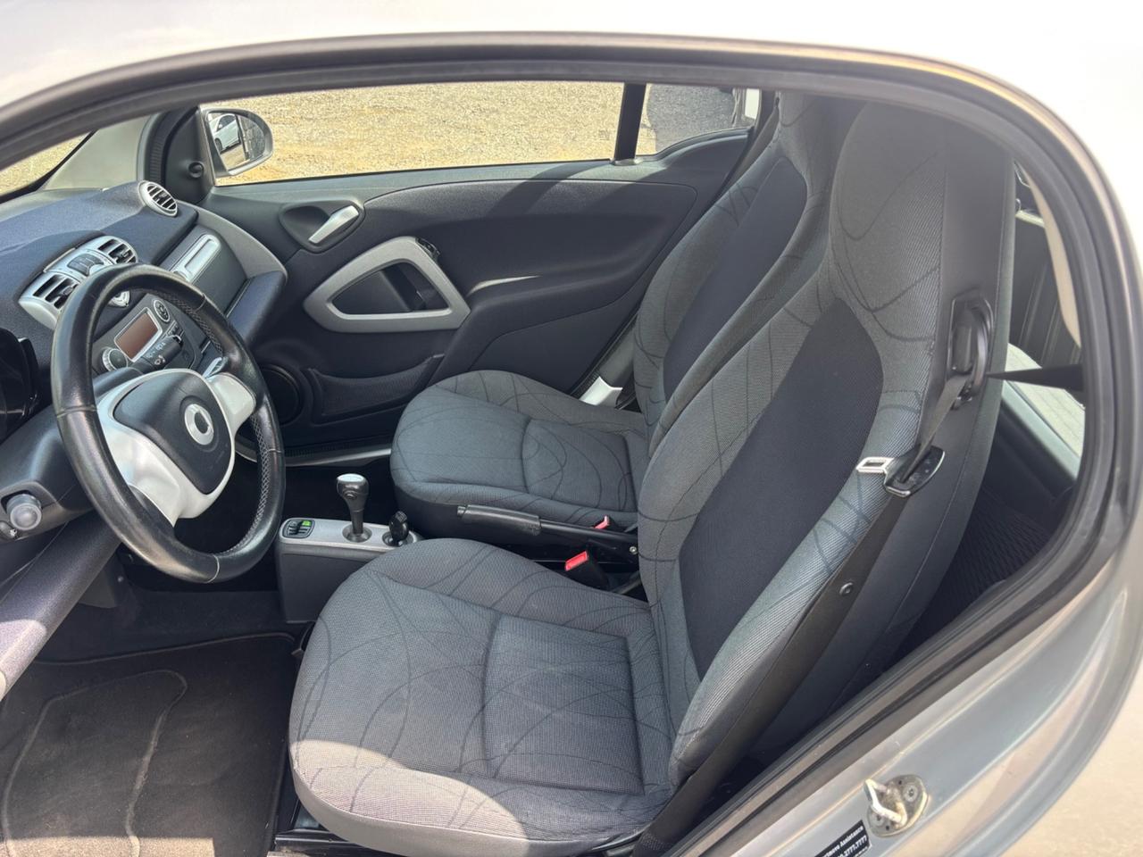 Smart ForTwo 1000 52 kW MHD coupé passion