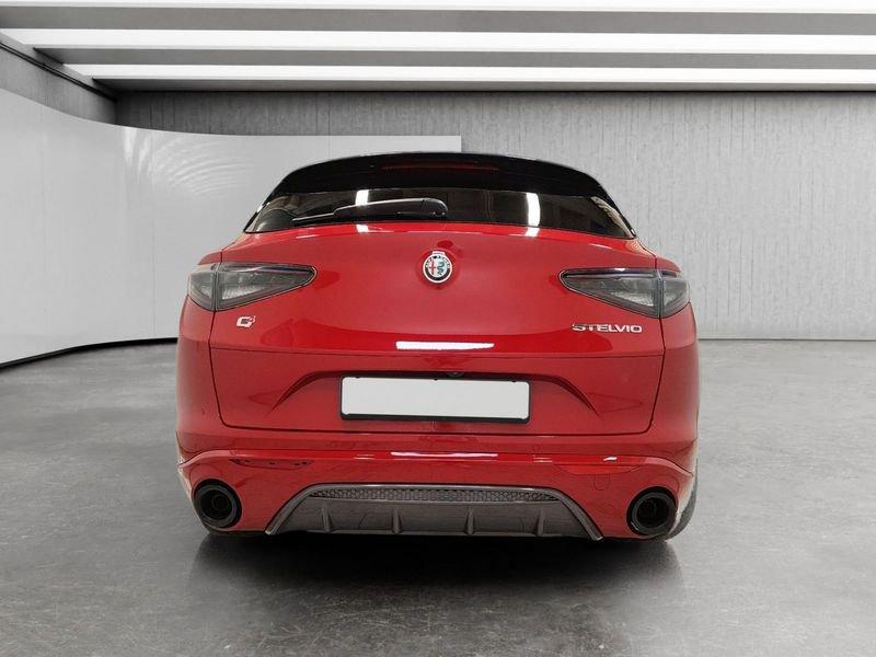 Alfa Romeo Stelvio 2.2 t Tributo Italiano Q4 210cv auto