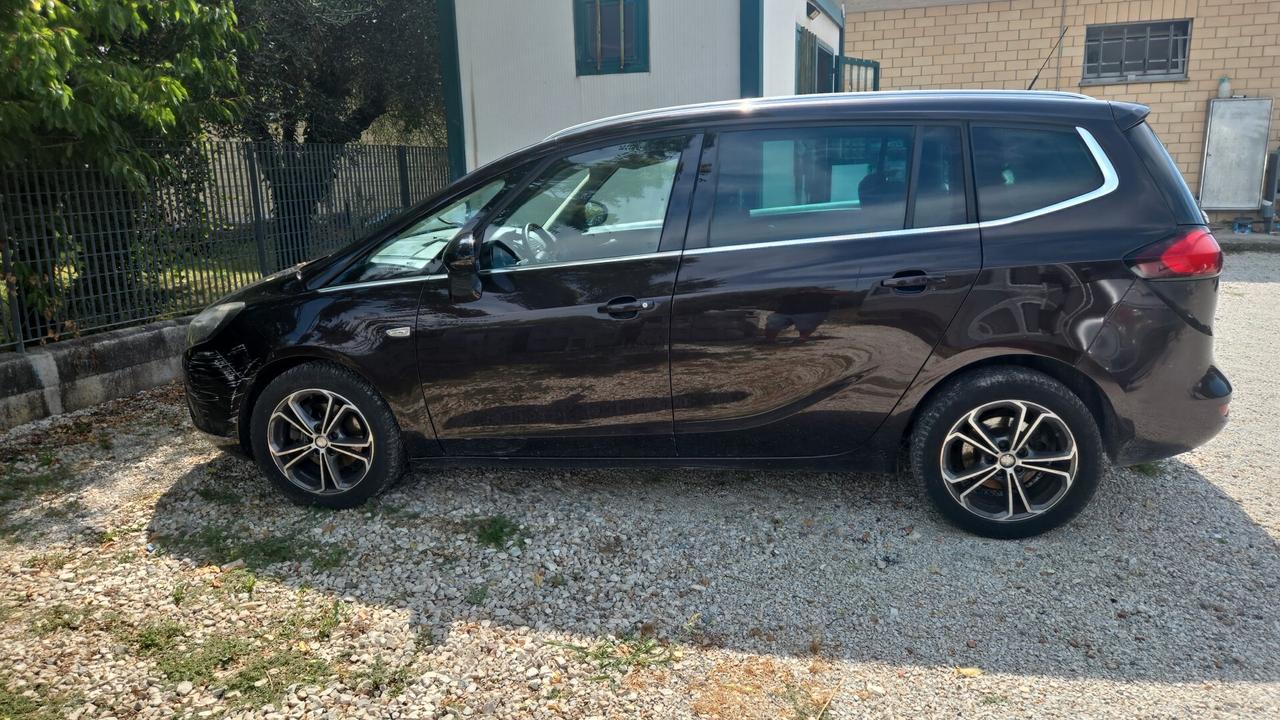Opel Zafira 1.6 16V ecoM 150CV Turbo One