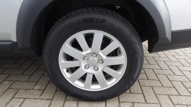 LAND ROVER Discovery 3 2.7 TDV6 HSE Autocarro