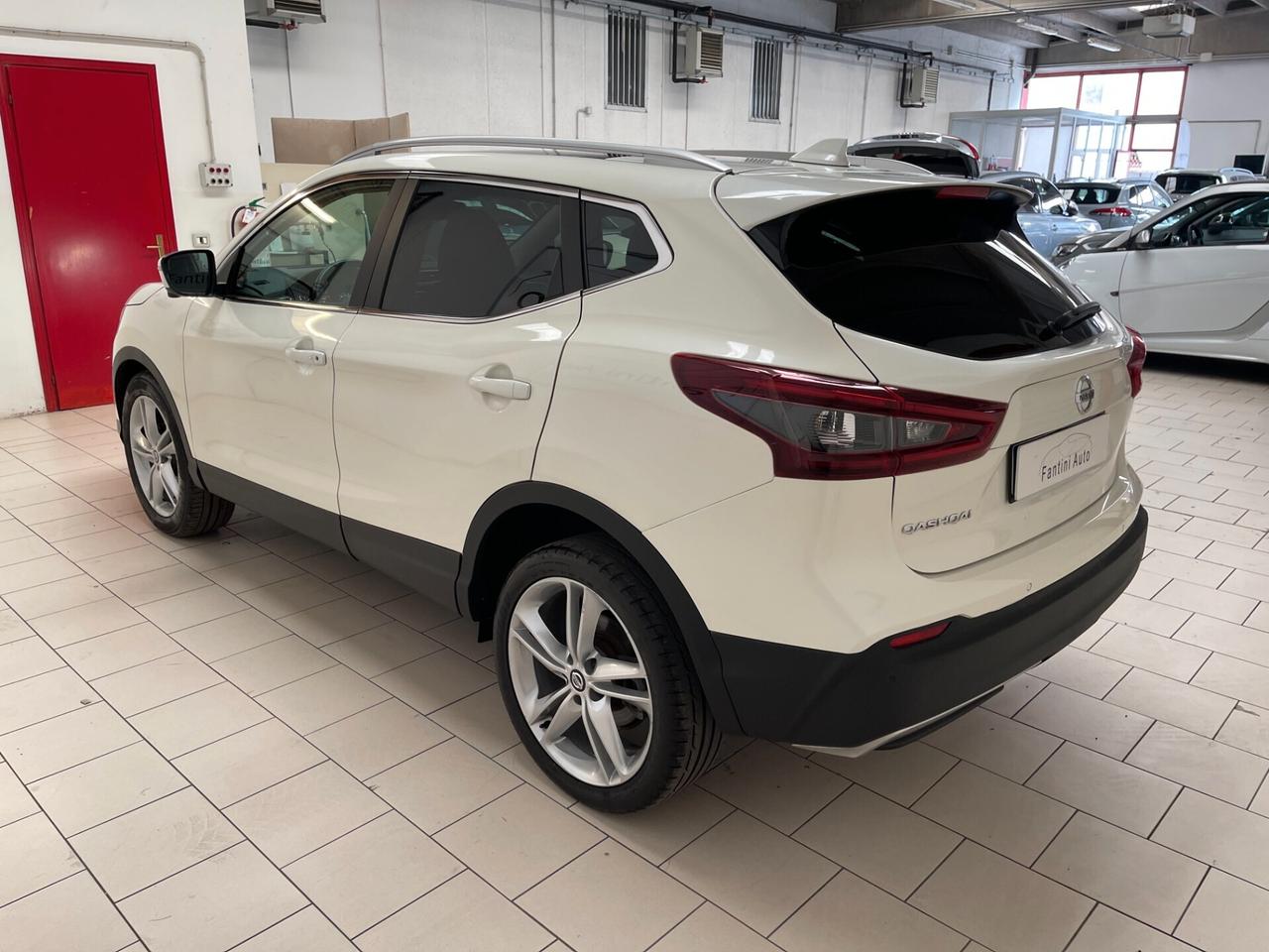 Nissan Qashqai Tekna 1.5 dci 115cv c.auto-Ok Neopaten-LEGGI SOTTO