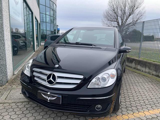 MERCEDES-BENZ B 180 CDI Sport