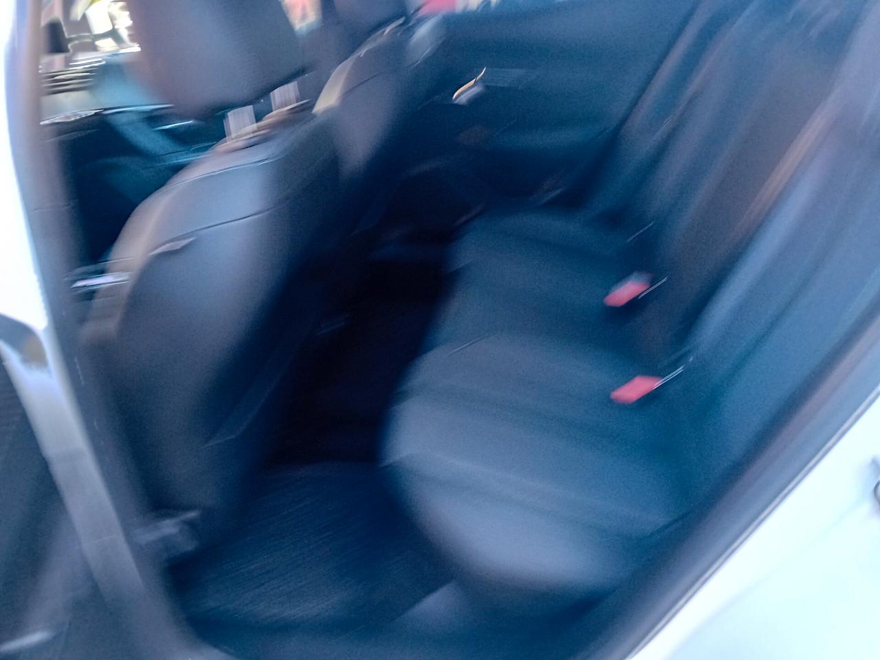 Peugeot 2008 BlueHDi 130 S&S EAT8 GT