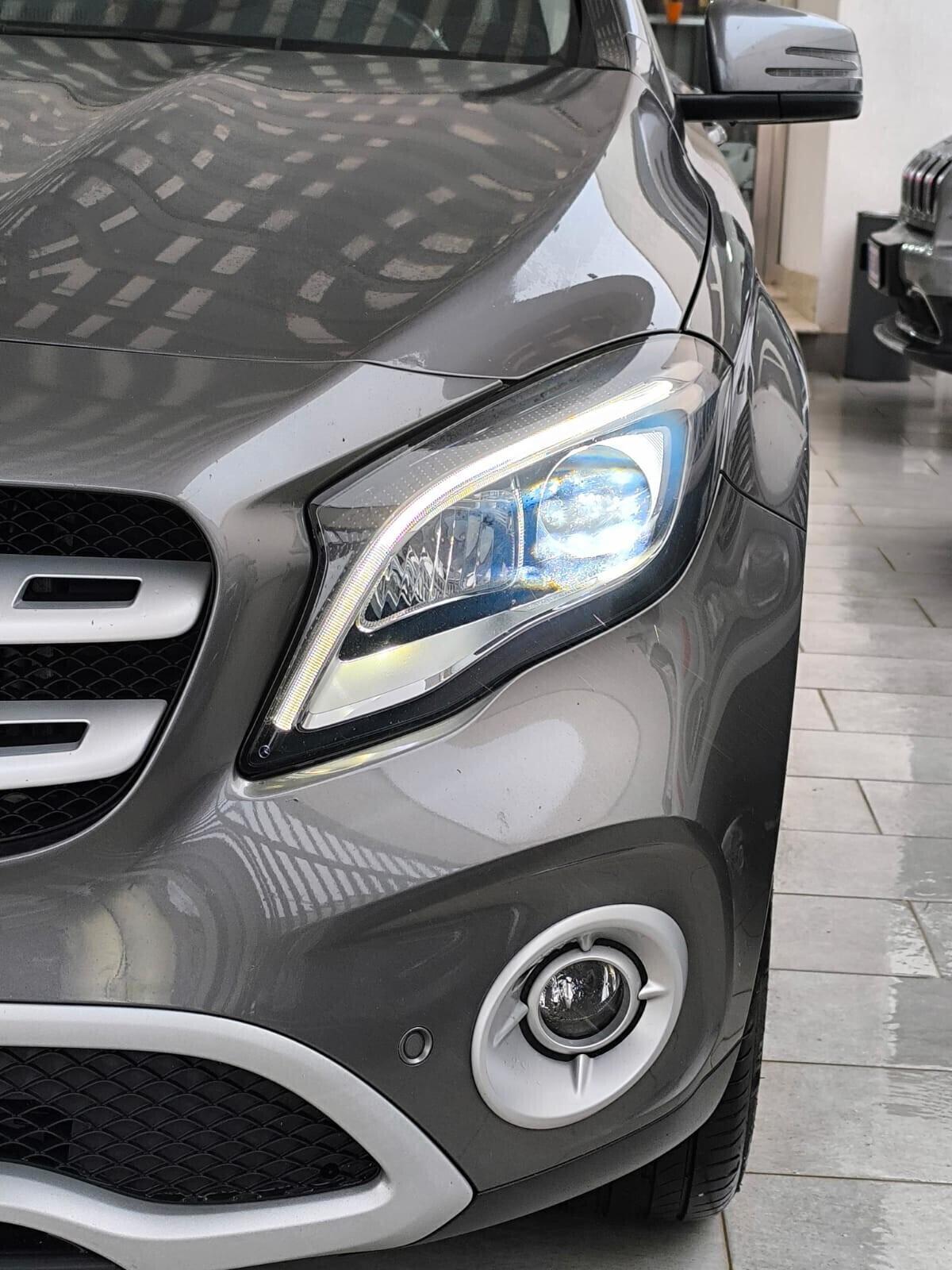 Mercedes GLA 200 d Automatic Business Extra 2018