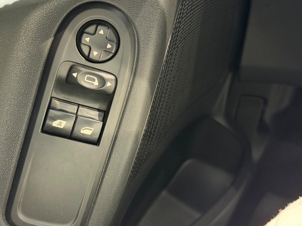 Citroen C3 - 2010 1.1 benzina 60 cv tetto zen