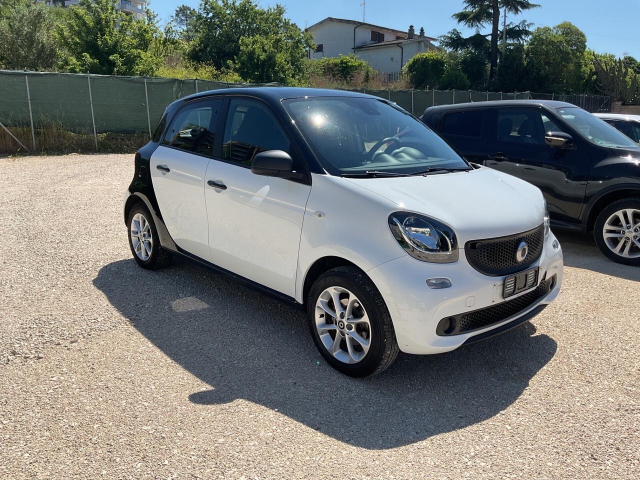 Smart ForFour 70 1.0 Passion Automatica