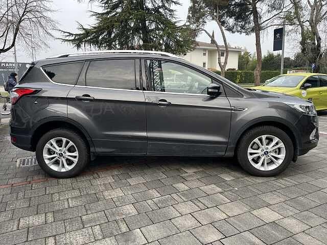 Ford Kuga 1.5 EcoBoost 120 CV S&S 2WD Titanium