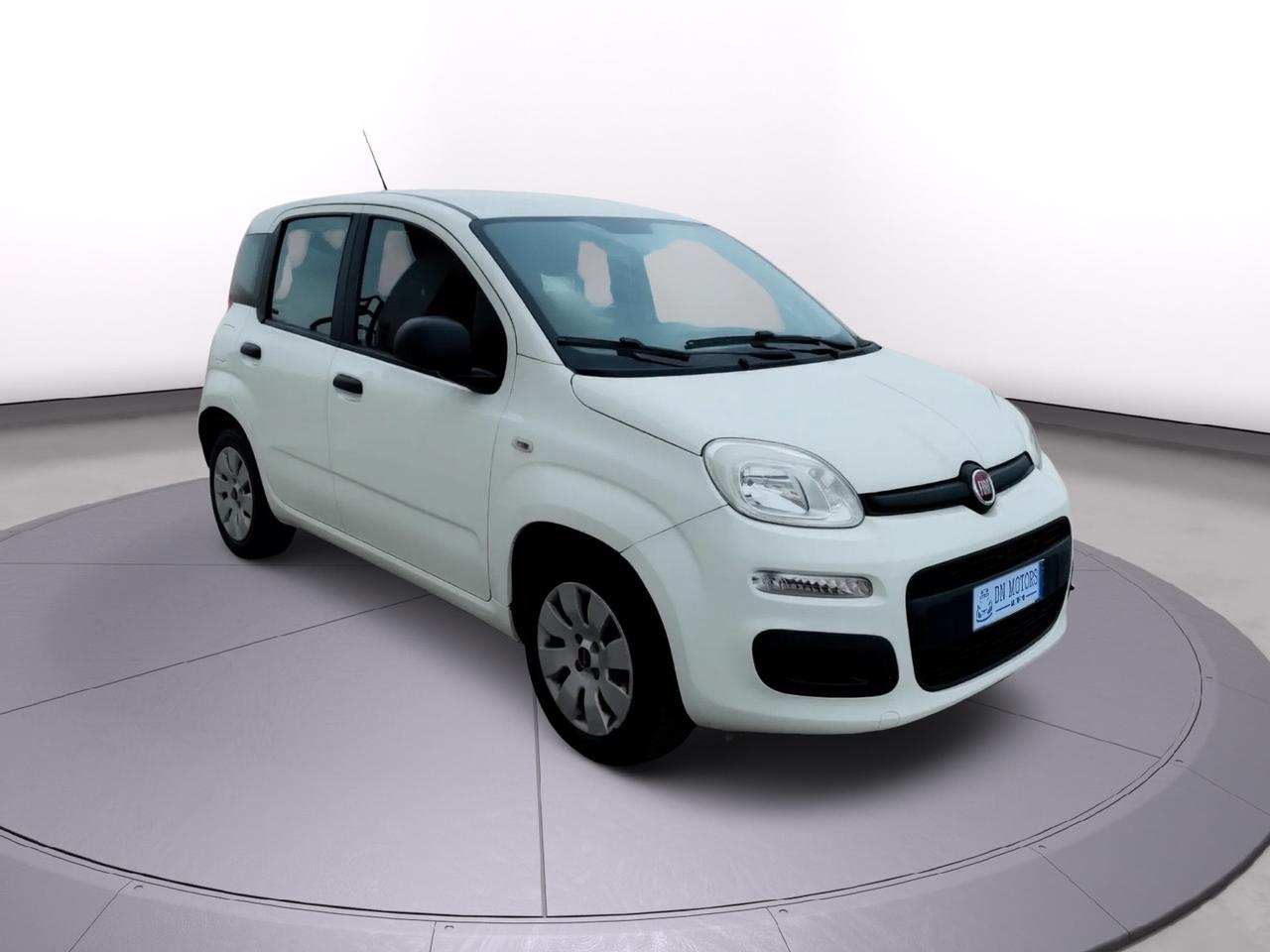 Fiat Panda 1.2 benzina anno 2018 neo patentati