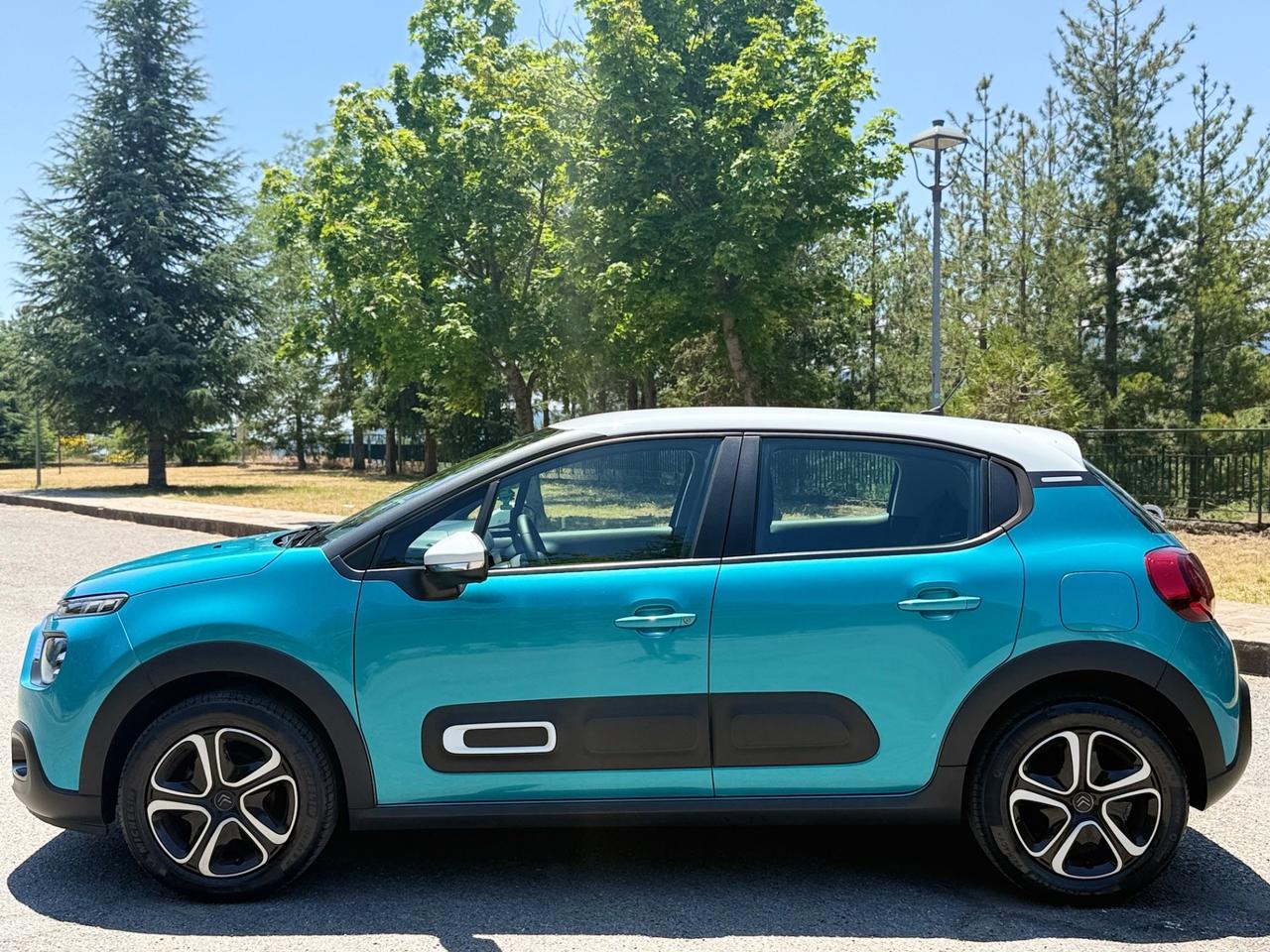 Citroen C3 BlueHDi 100 S&S Shine Pack