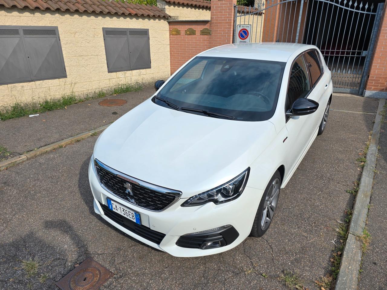 Peugeot 308 BlueHDi 130 GT Line Automatica