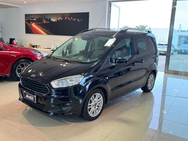 FORD Tourneo Courier 1.5 TDCI 95 CV Autocarro 5 Posti