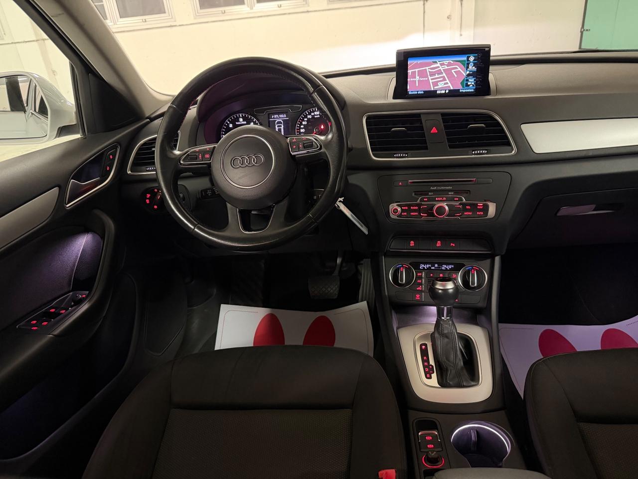 Audi Q3 2.0 TDI 150 CV Business