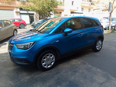 Opel Crossland X 1.2 Advance offerta del mese