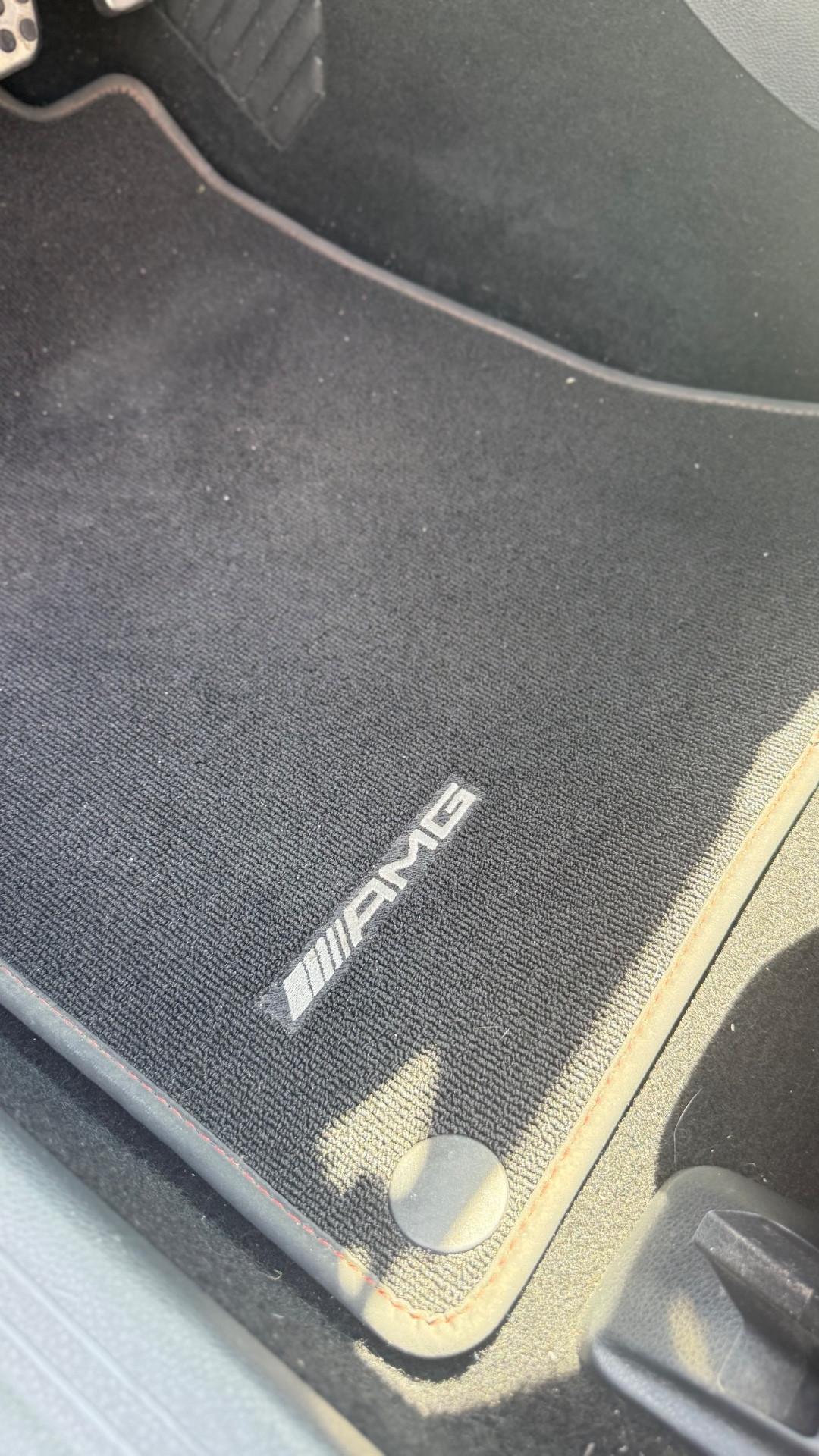 MERCEDES GLA 250 ALLESTIMENTO AMG 4MATIC