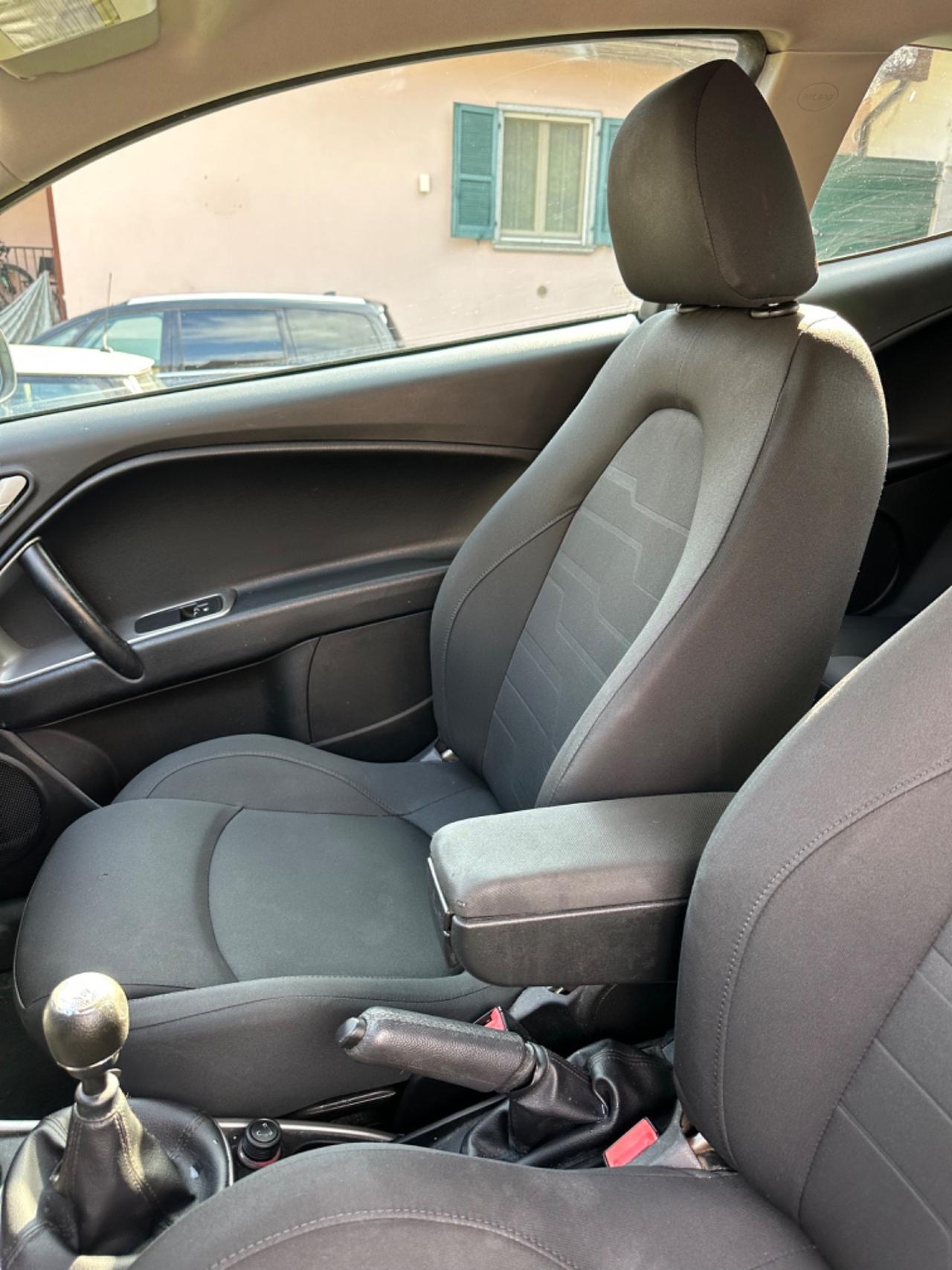 Alfa Romeo MITO 1.4 78 CV 8V S&S PROGRESSION NEOPAT KMCERT